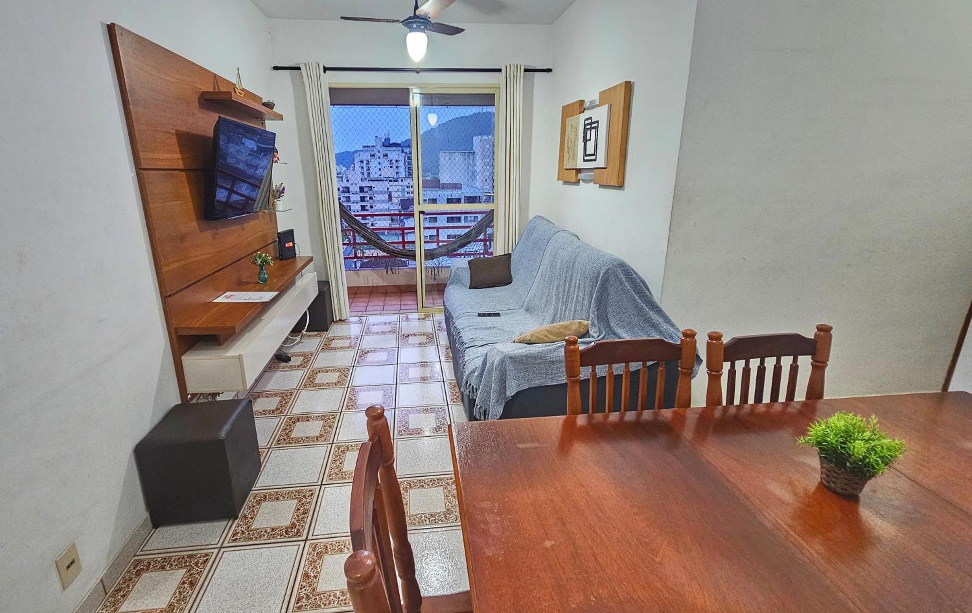 과루자 Praia Da Enseada - Predio Com Area De Lazer E Garagem 아파트 외부 사진